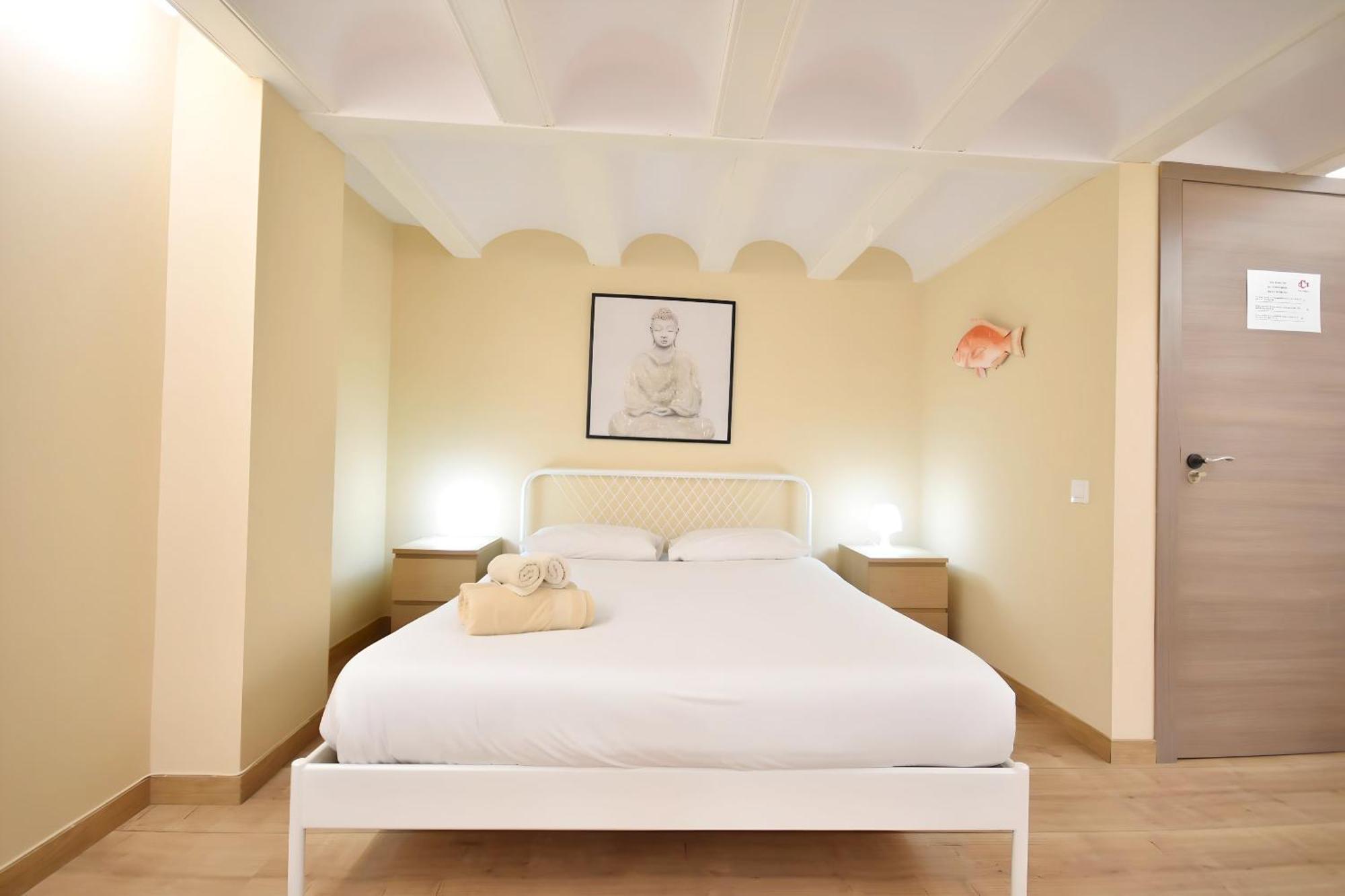 Centrico Apartamento Al Lado De Torres De Quart Valencia Exterior foto
