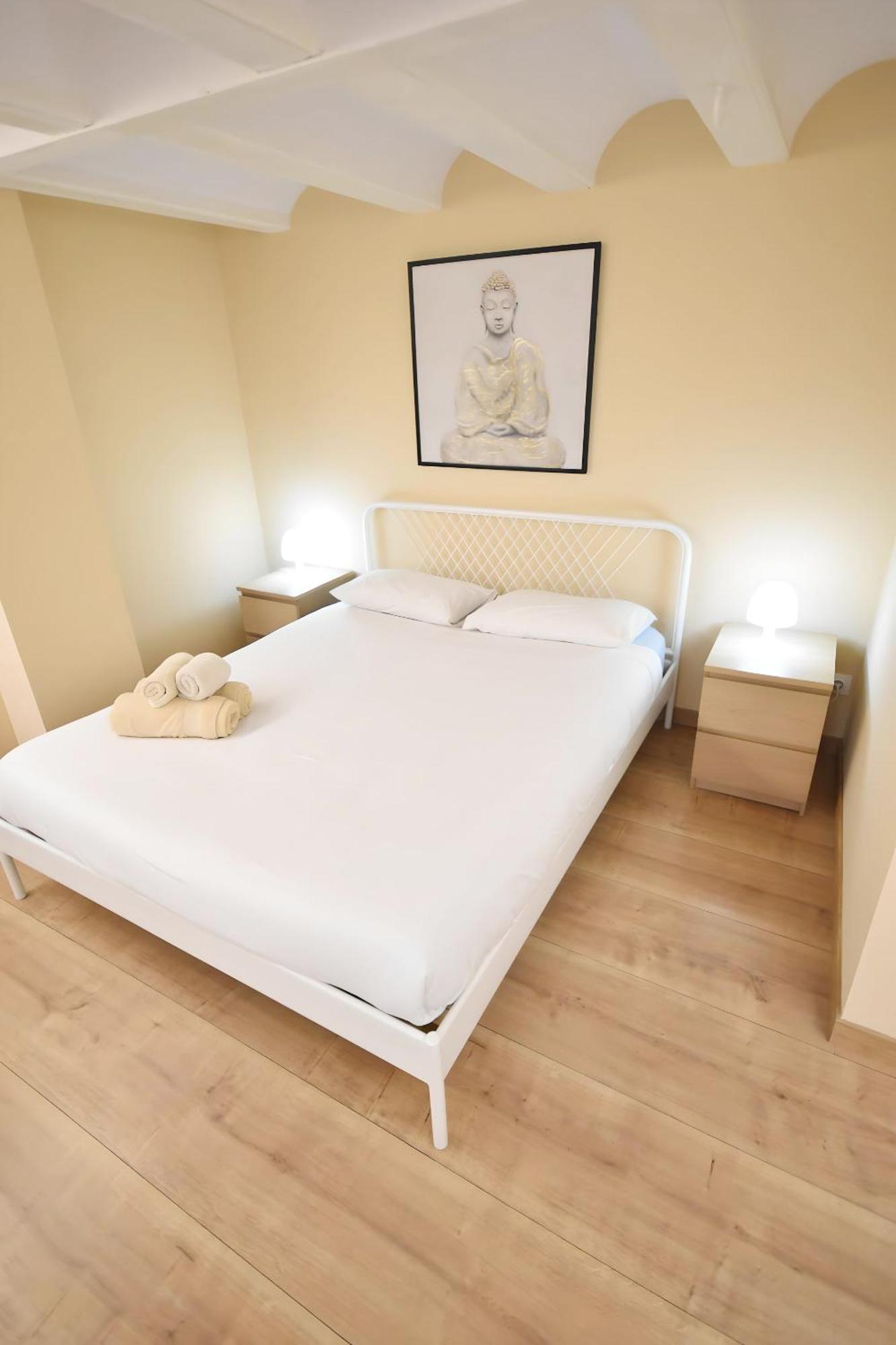 Centrico Apartamento Al Lado De Torres De Quart Valencia Exterior foto