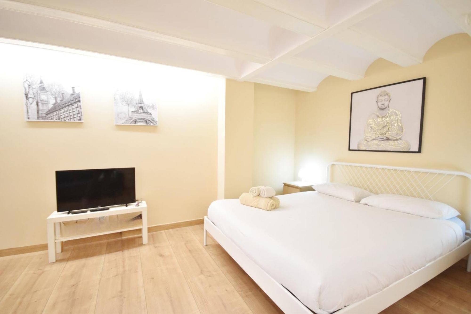 Centrico Apartamento Al Lado De Torres De Quart Valencia Exterior foto